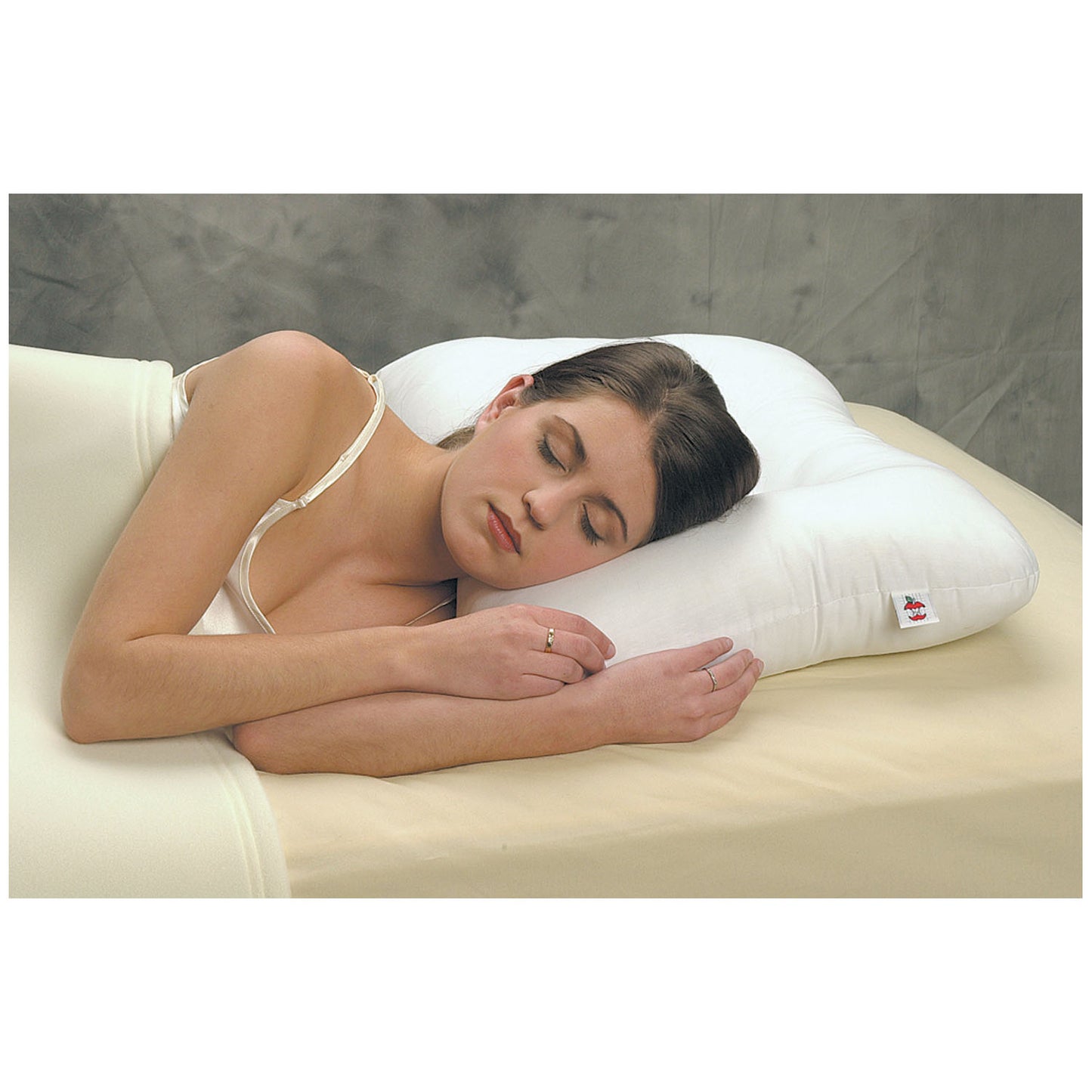 CORE PRODUCTS TRI-CORE CERVICAL SUPPORT PILLOW
