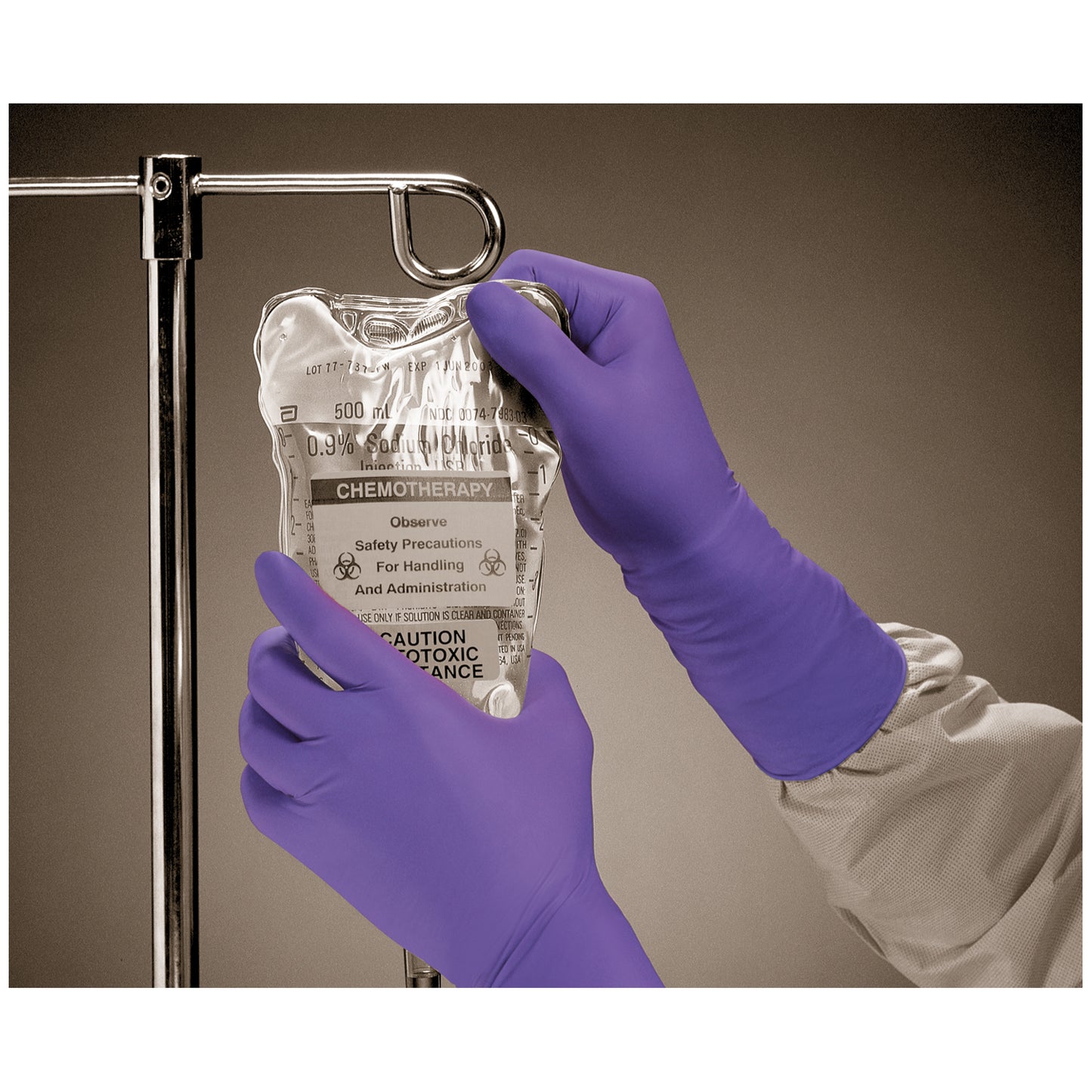 HALYARD PURPLE NITRILE-XTRA EXAM GLOVES, 50 per box, 10 boxes per case