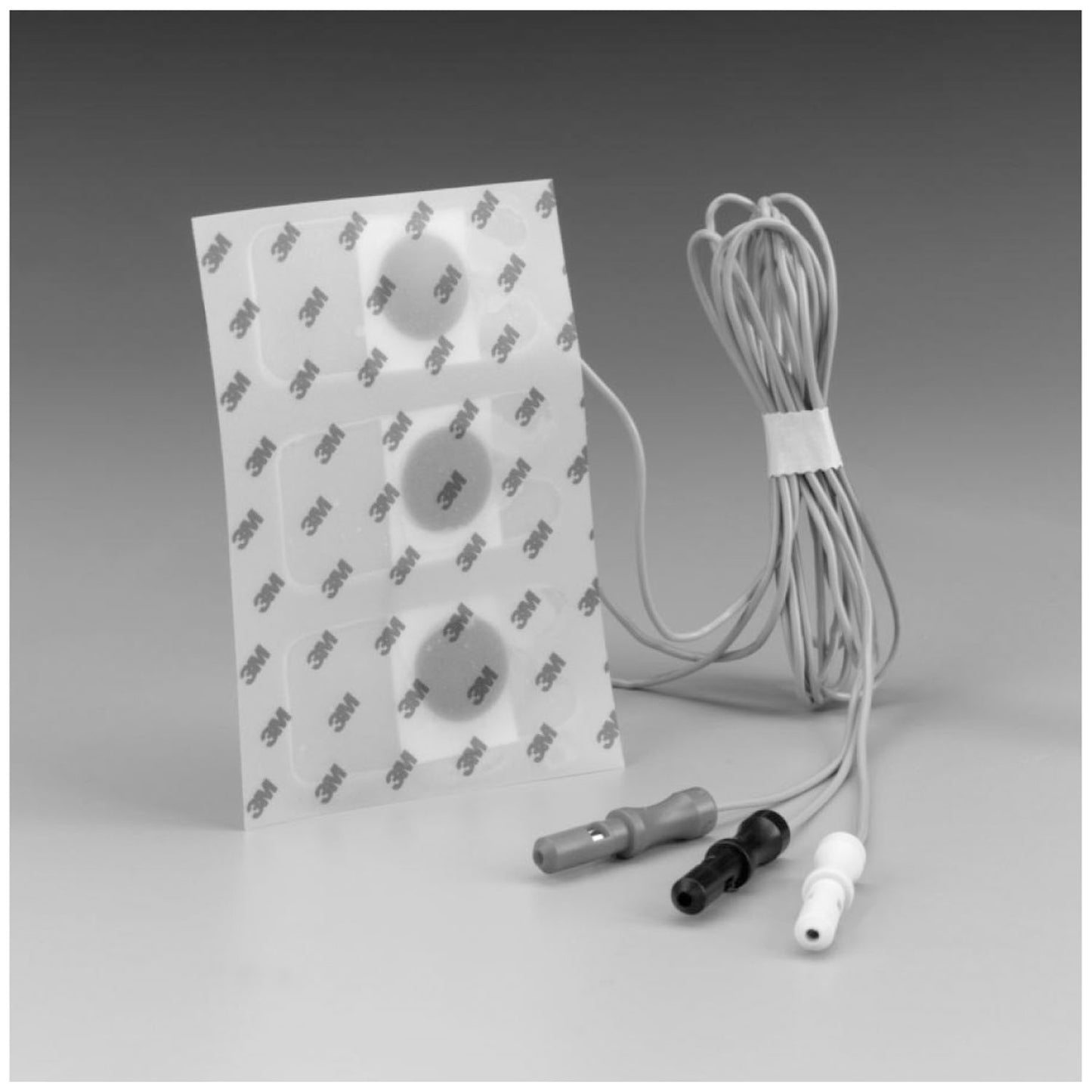 SOLVENTUM RED DOT ECG MONITORING ELECTRODES WITH PRE-ATTACHED LEAD WIRE, 10 boxes per case