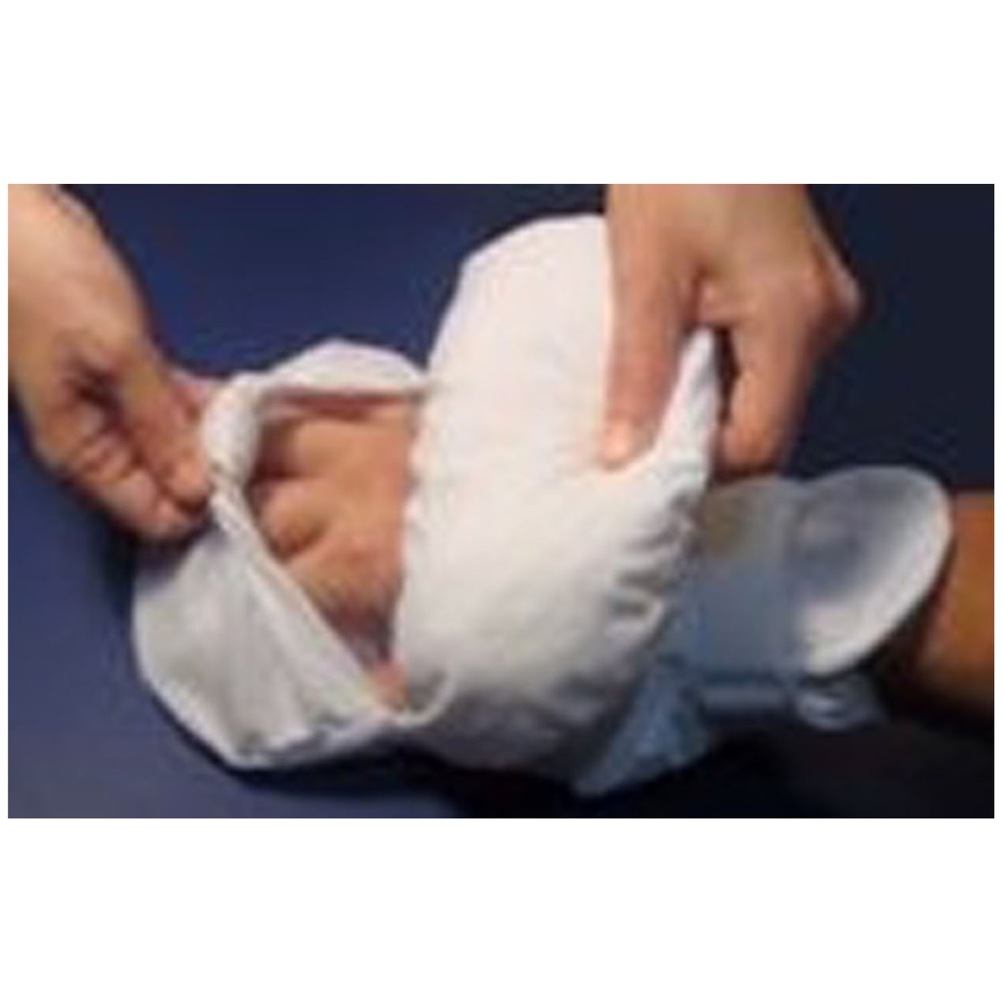 MARKETLAB MEDI-TECH INTERNATIONAL PROTECTIVE MITTS