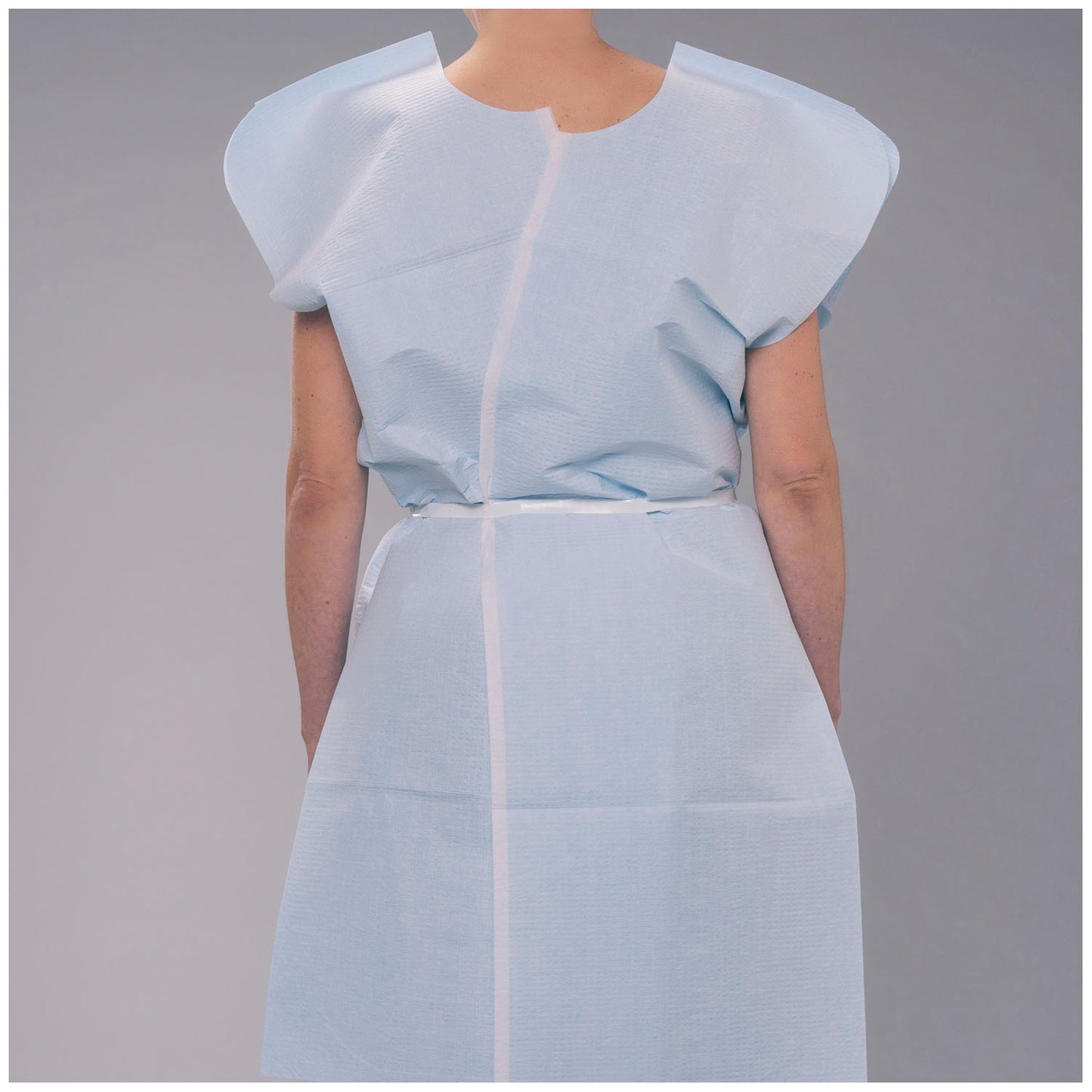 TIDI TISSUE POLY TISSUE PATIENT GOWN, 50 per case