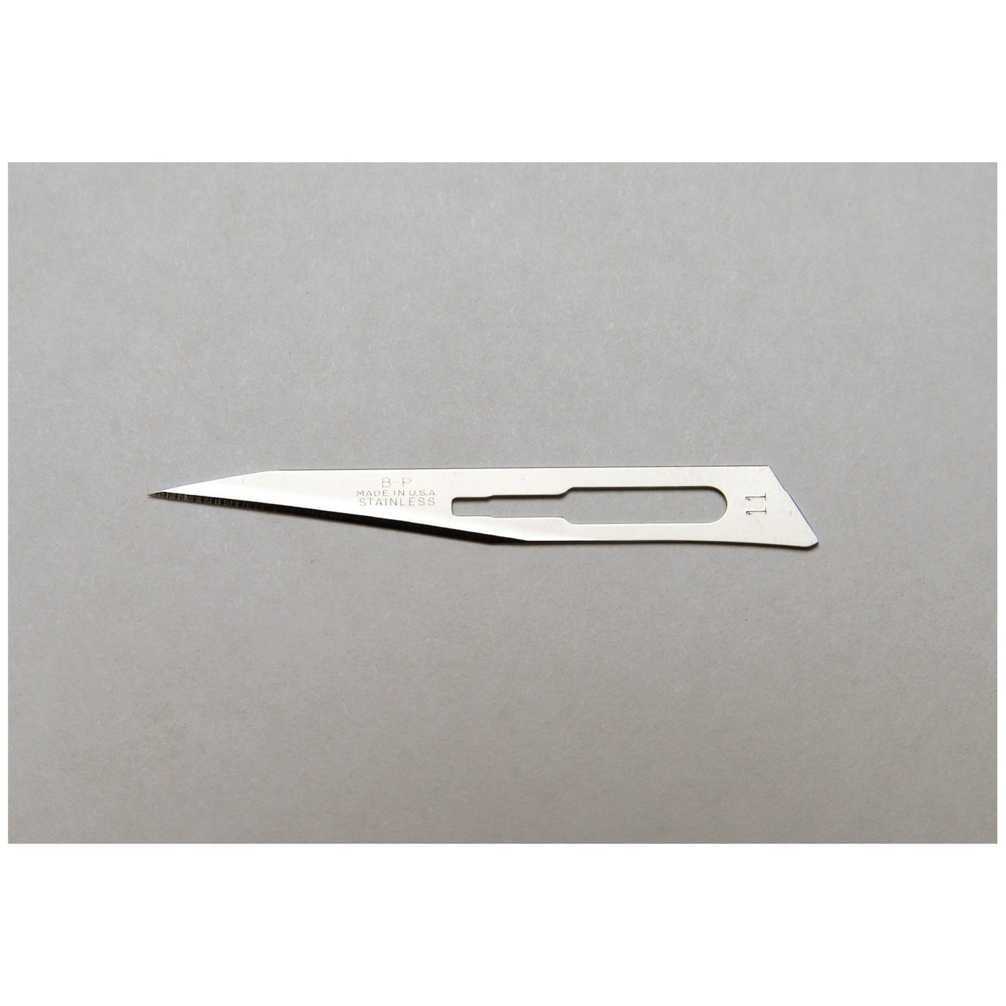 ASPEN SURGICAL BARD-PARKER SAFETYLOCK CARBON STEEL BLADES WITH RIB-BACK DESIGN, 50 per box, 3 boxes per case