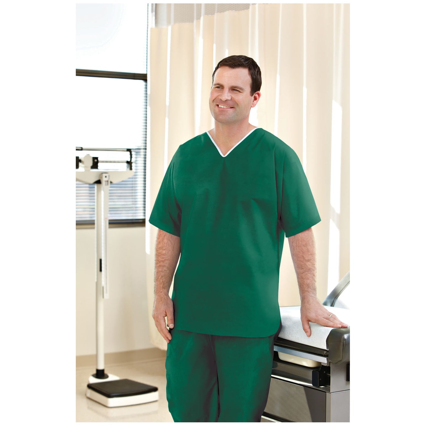 GRAHAM MEDICAL DISPOSABLE ELITE NON-WOVEN SCRUBS, 30 per case