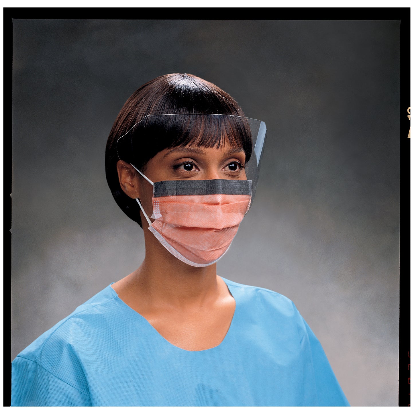HALYARD FLUIDSHIELD FACE MASKS
