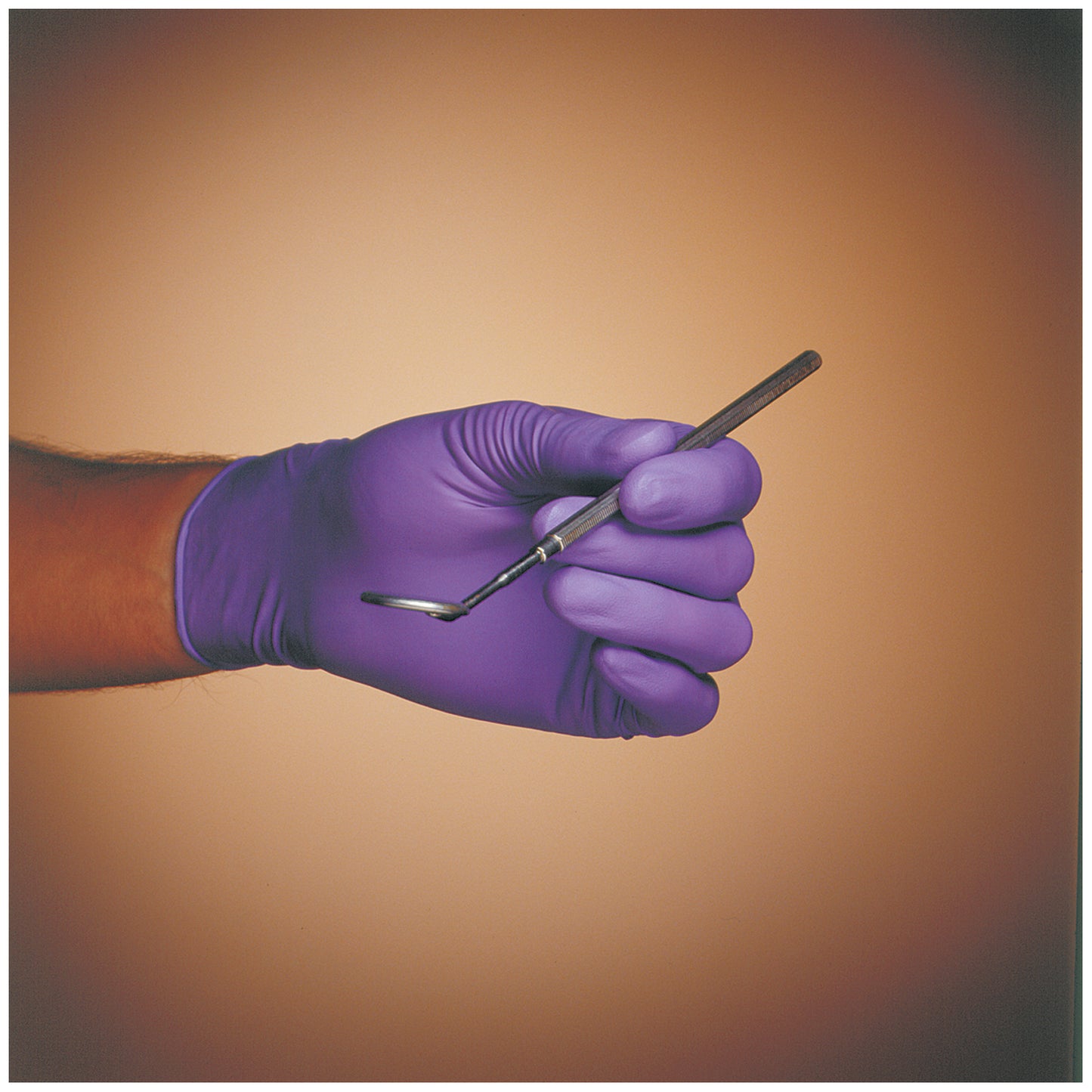HALYARD PURPLE NITRILE DENTAL EXAM GLOVES, 100 per box, 10 boxes per case