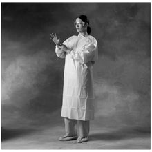 HALYARD IMPERVIOUS GOWN, 15 per box, 5 boxes per case