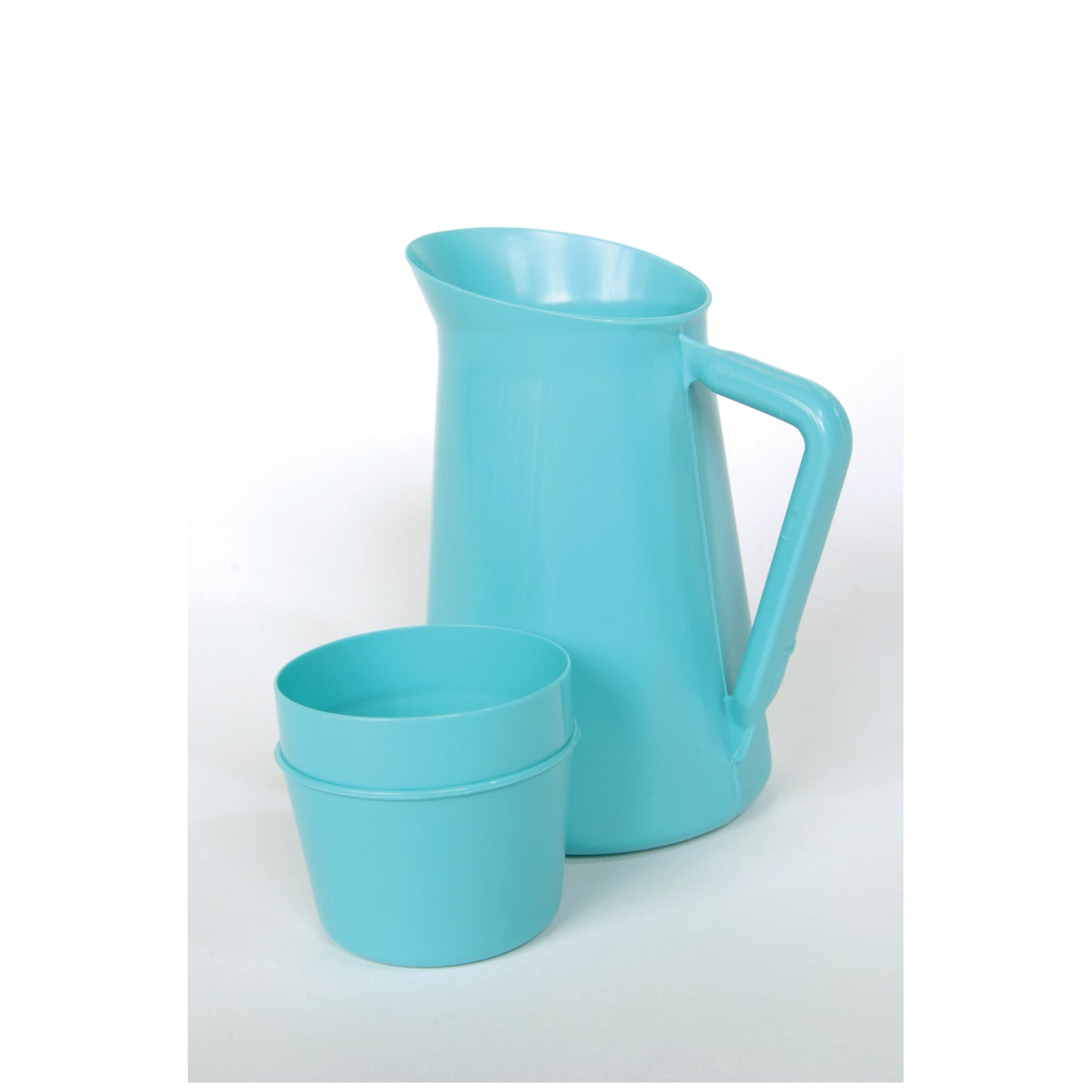 MEDEGEN PITCHERS WITH CUP COVER, 12 per case