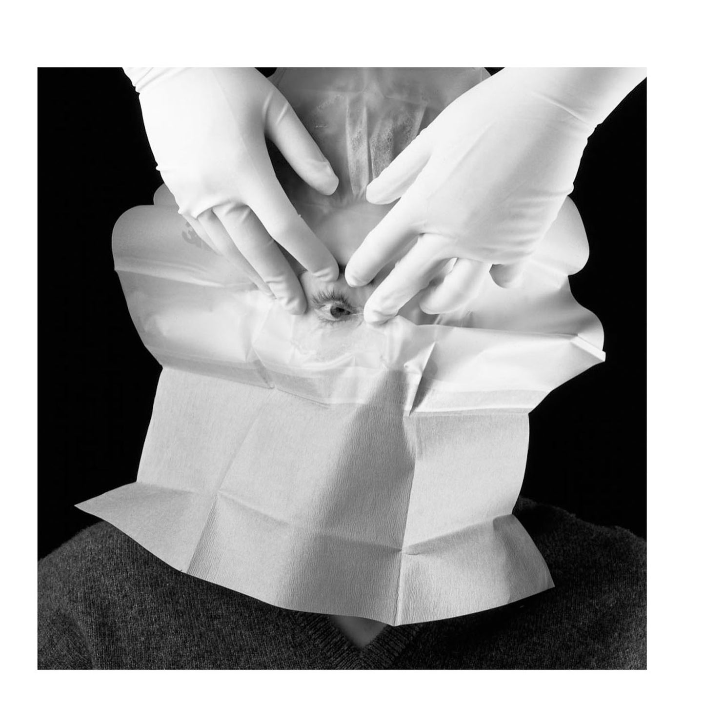 SOLVENTUM STERI-DRAPE OPHTHALMIC SURGICAL DRAPES, 20 per box, 4 boxes per case