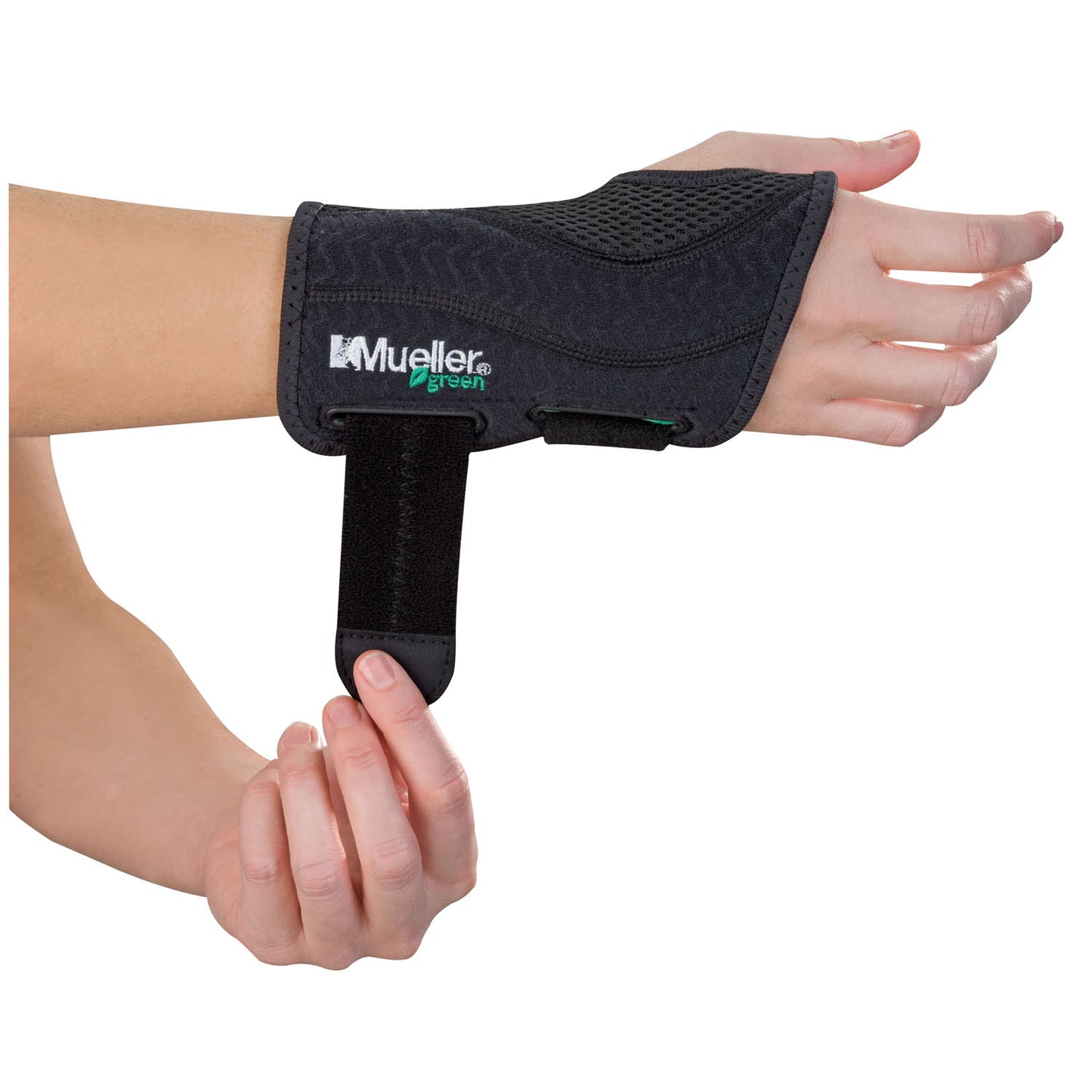 MUELLER GREEN FITTED WRIST BRACE